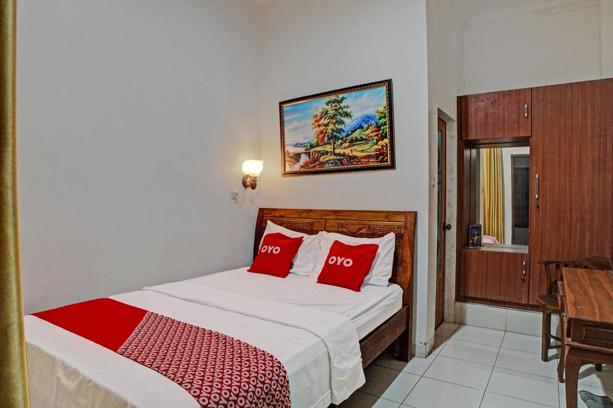 Oyo 92638 Jr Residence Syariah Medan Eksteriør billede