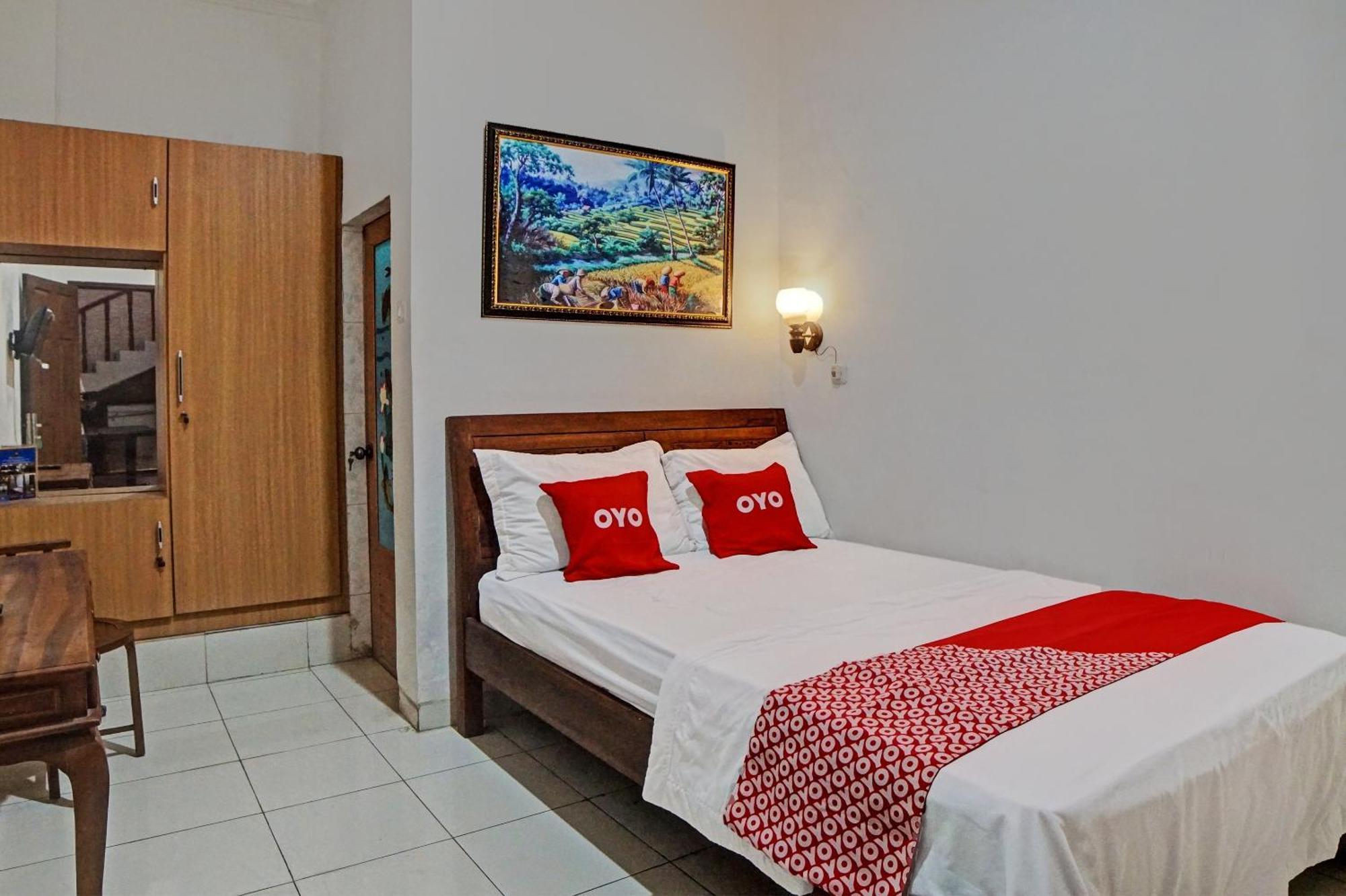 Oyo 92638 Jr Residence Syariah Medan Eksteriør billede