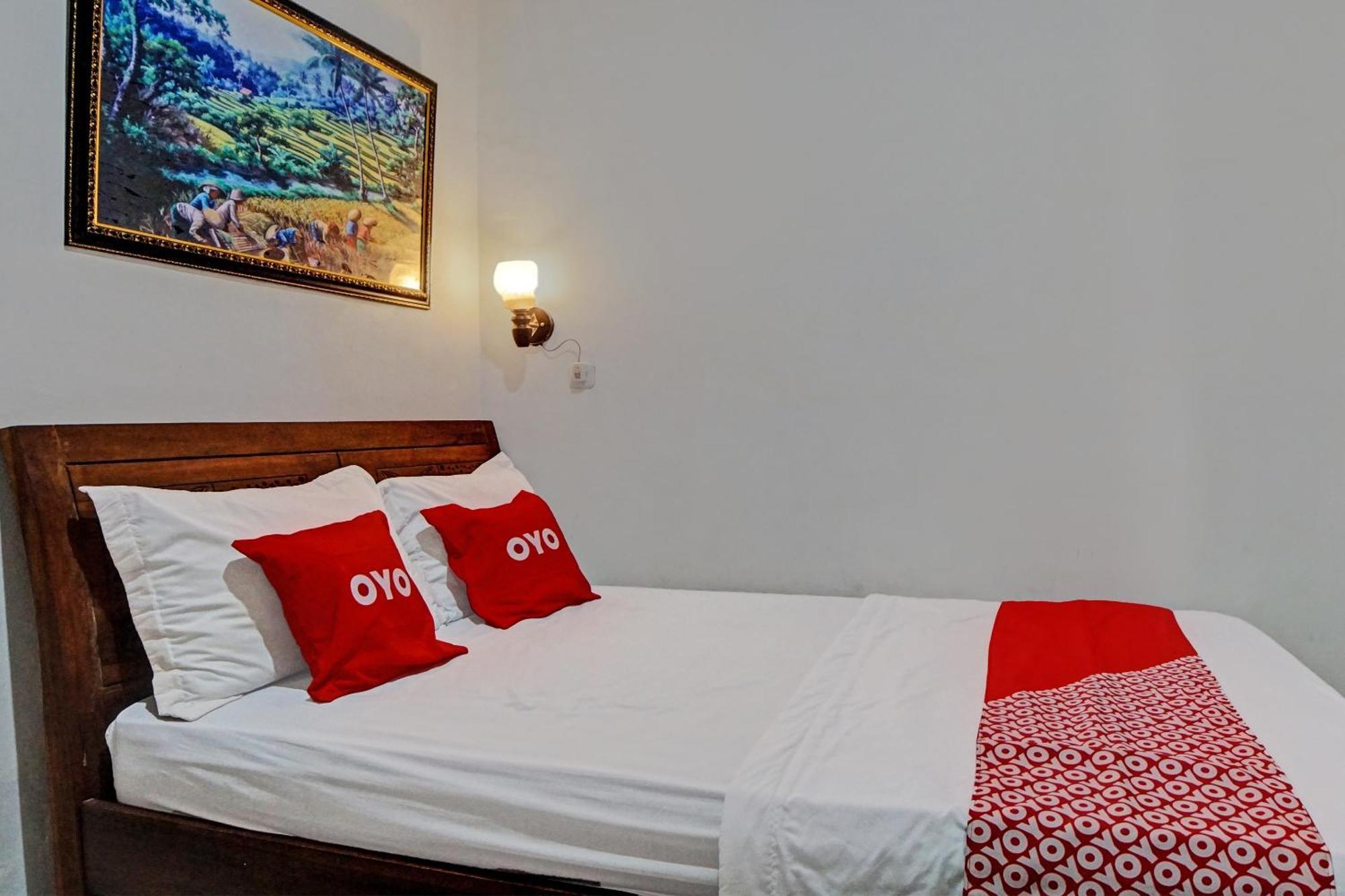 Oyo 92638 Jr Residence Syariah Medan Eksteriør billede